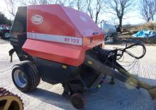 Prese de balotat rotunde Vicon RF 122