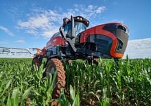 Pulverizatoare de câmp cu autopropulsie Kuhn STRONGER 4000 HD