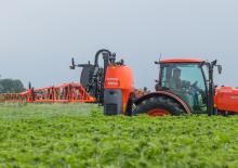 Pulverizatoare de câmp montabile Kubota XMS110