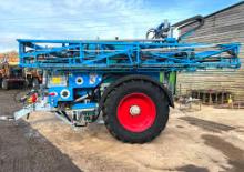Pulverizatoare de câmp tractate Lemken Albatros 9/5000