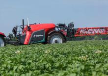 Pulverizatoare de câmp tractate Kverneland iXtrack T4 iXflow-E