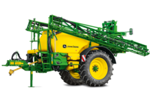 Pulverizatoare de câmp tractate John Deere M 732 i