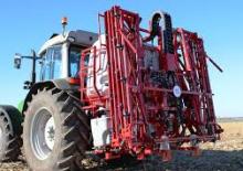 Pulverizatoare de câmp tractate Unia Rex 1021 XL