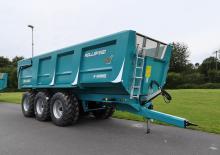 Remorci autobasculante Rolland ROLLSPEED 7840 TRIDEM