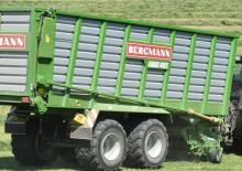 Remorci cu tocător pentru siloz L. Bergmann Carex 410 S