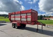 Remorci cu tocător pentru siloz Kemper Cargo S 8200