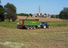 Remorci cu tocător pentru siloz Strautmann Giga-Vitesse CFS 3201