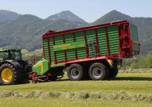 Remorci cu tocător pentru siloz Strautmann Giga-Vitesse CFS 4002