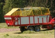 Remorci cu tocător pentru siloz Pöttinger Primo 351 L