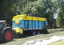 Remorci cu tocător pentru siloz Mengele Rotobull 7000/2 RS