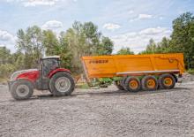 Remorci cu tocător pentru siloz Joskin TRANS-SPACE 8000/27TRC150