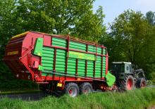 Remorci cu tocător pentru siloz Strautmann Zelon CFS 290 DO