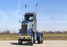 Șasiuri rigide Freightliner 122SD 58 Mid Roof Cummins X15