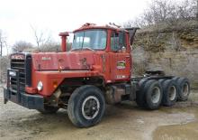 Șasiuri rigide Mack DM-800ST CA492 Cummins NTC 300 6x4