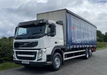 Șasiuri rigide Volvo Trucks FM11.330 6x2 Tag Rigid