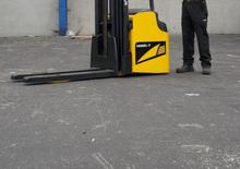 Stackere (transpaleți) mobile Hyundai 12 MSL 7 N