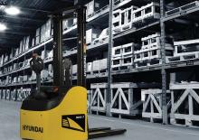 Stackere (transpaleți) mobile Hyundai 16 HS 7