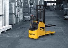 Stackere (transpaleți) mobile Hyundai 20 DS 7