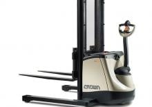Stackere (transpaleți) mobile Crown 20MT