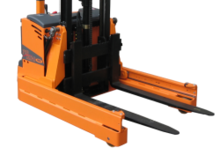 Stackere (transpaleți) mobile OMG 716 BLK-R