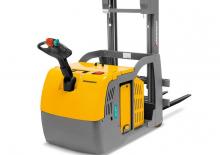 Stackere (transpaleți) mobile Jungheinrich EJG 216