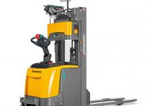 Stackere (transpaleți) mobile Jungheinrich ERC 215a 