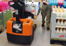 Stackere (transpaleți) mobile BT HWE 100