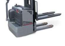 Stackere (transpaleți) mobile TCM PS 15