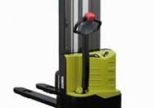 Stackere (transpaleți) mobile Clark WS 10