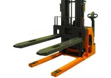 Stackere (transpaleți) mobile OMG 730 K ac