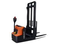 Stackere (transpaleți) mobile Noblelift PSE06NCB