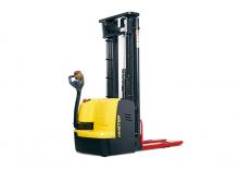 Stackere (transpaleți) mobile Hyster S1.5UT
