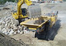 Stații de reciclare moloz Komatsu BR380JG