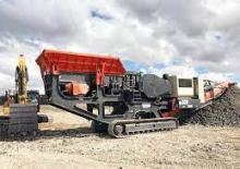 Stații de reciclare moloz Sandvik QJ 330