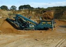 Stații de sortare mobile Powerscreen Chieftain 600 Kette