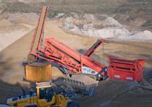 Stații de sortare mobile Sandvik QA 340