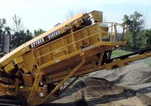 Stații de sortare mobile Screen Machine Industries  Spyder 514TS3