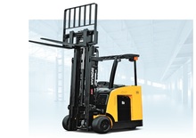 Stivuitoare electrice cu catarg retractabil Hyundai 18 BCS-18