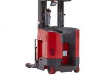 Stivuitoare electrice cu catarg retractabil RAYMOND 7300