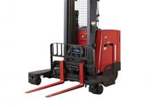 Stivuitoare electrice cu catarg retractabil RAYMOND 7310 - 4D