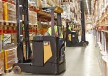 Stivuitoare electrice cu catarg retractabil Caterpillar NR20N2H