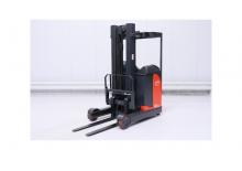 Stivuitoare electrice cu catarg retractabil Linde R16N
