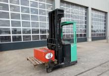 Stivuitoare electrice cu catarg retractabil Mitsubishi RB 14
