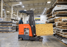 Stivuitoare electrice cu catarg retractabil Toyota RF1-MD1X45