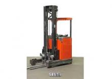 Stivuitoare electrice cu catarg retractabil BT RRM 14