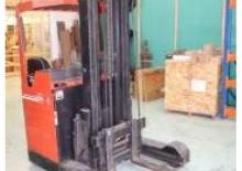 Stivuitoare electrice cu catarg retractabil BT RT 1600 SE