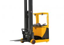 Stivuitoare electrice cu catarg retractabil OM XR 16