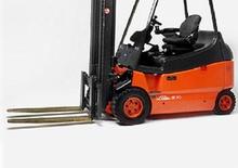 Stivuitoare frontale electrice Linde E 30 EX