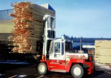 Stivuitoare frontale diesel SVETRUCK 1560-33