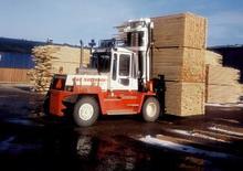Stivuitoare frontale diesel SVETRUCK 1560-35